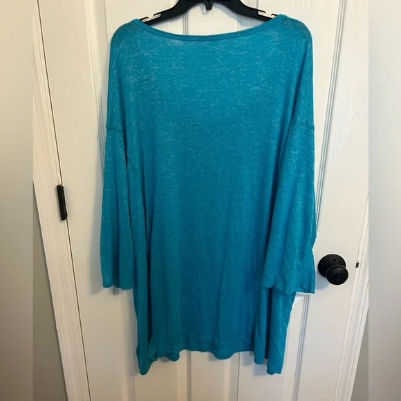 Danskin Now Blue Top - Picture 5 of 5